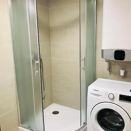 Andruzi Apartman * Siofok