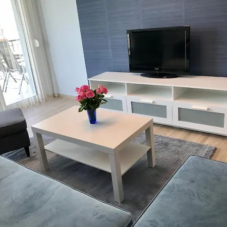 Andruzi Apartman Apartment *