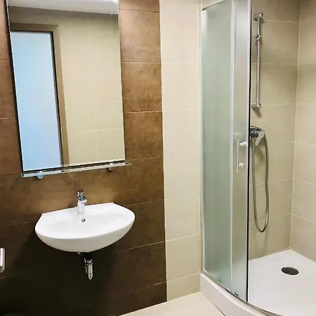 Andruzi Apartman *
